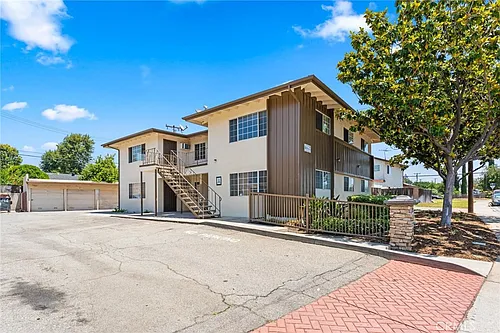 4484 La Deney St Photo 1