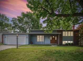 2700 Radcliffe Dr, Florissant, MO