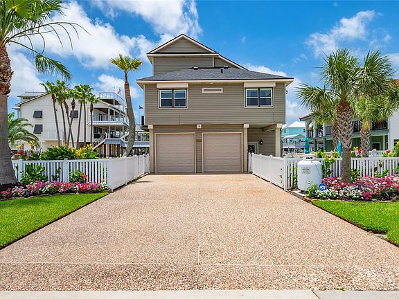 4th image of 1507 Tiki Dr