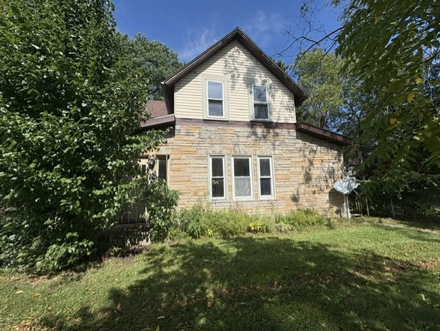 *21-23 East York St Akron Oh 44310 Mfh2 .Ns .T2 — Photo 1