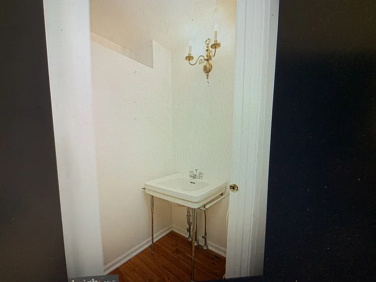 526 Williams Rd — Photo 28
