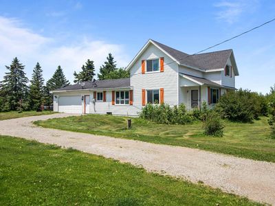 N7757 Grandy Rd, Black Creek, WI, 54106
