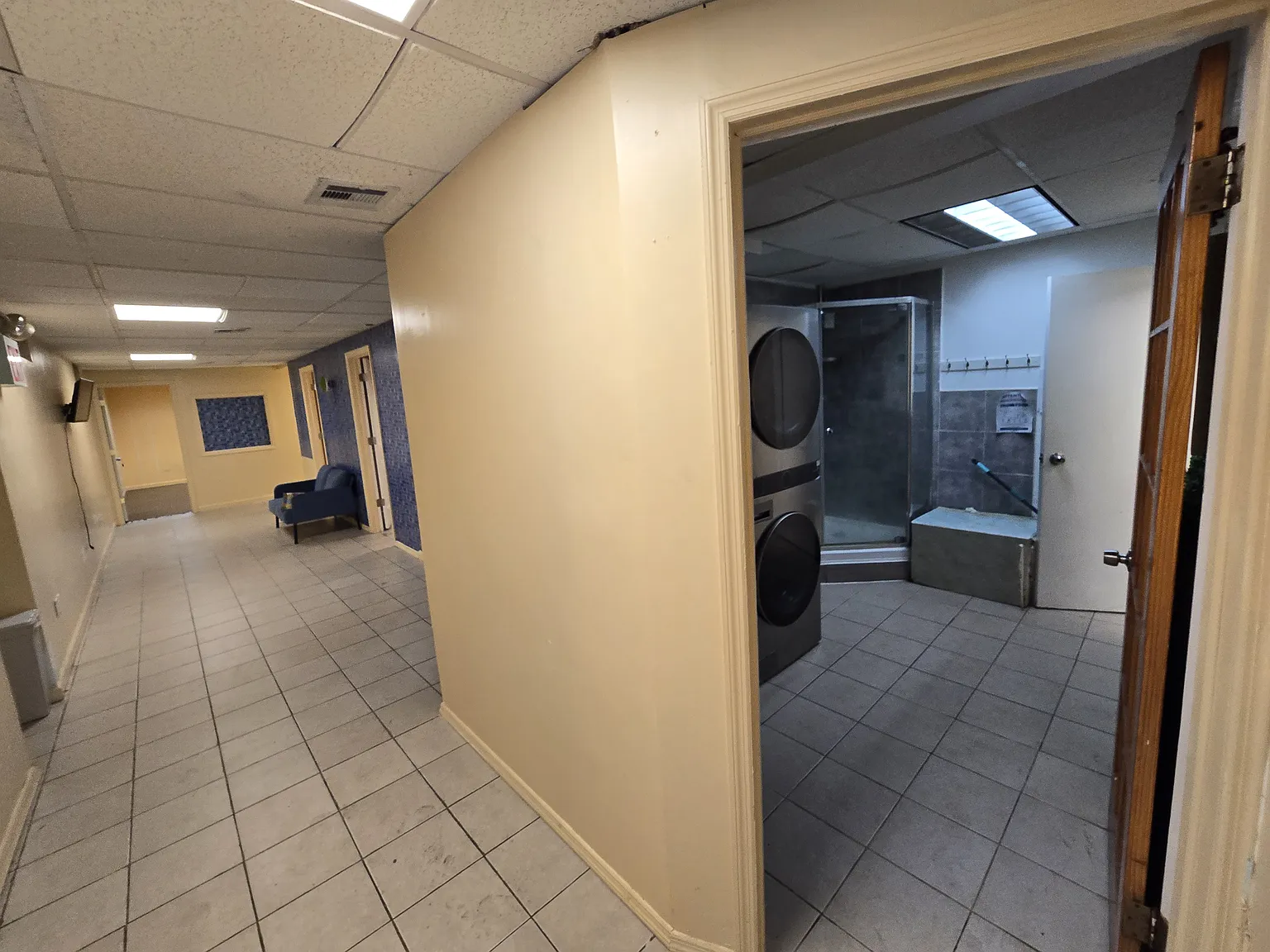 4 bed, 1200 sqft, $3,500 — Photo 4