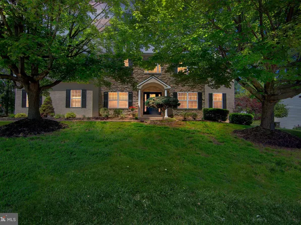 1501 Aspen Dr, Pottstown, PA 19464