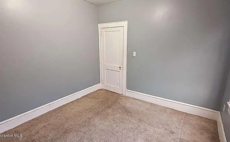 611 Colfax Ave — Photo 12
