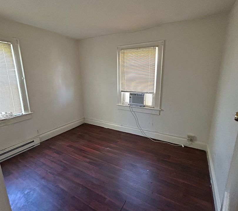 2nd image of 1808 Arctic Ave #1
