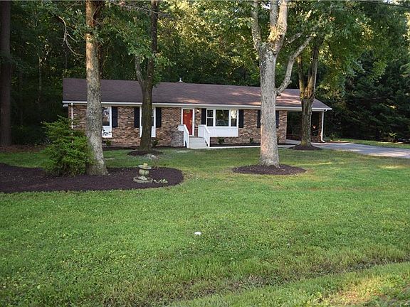 2nd image of 11998 Sunset Dr