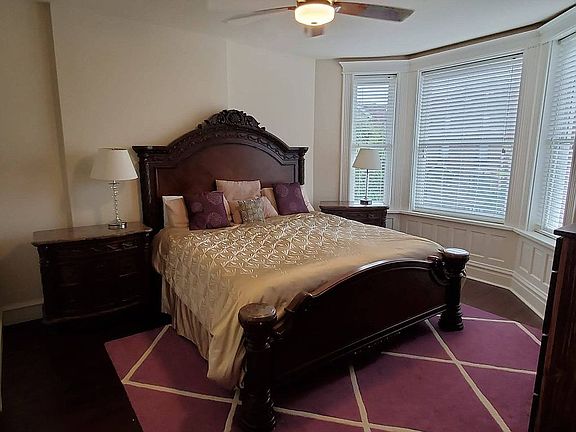 5th image of 4215 Maryland Ave