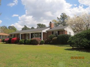 711 Boykin Rd, Camden, SC 29020