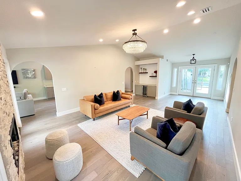 39866 Newcastle Dr — Photo 8