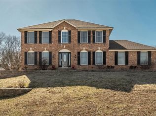 15988 Downall Green Dr, Chesterfield, MO 63017