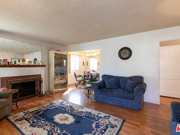 2nd image of 8825 Bleriot Ave