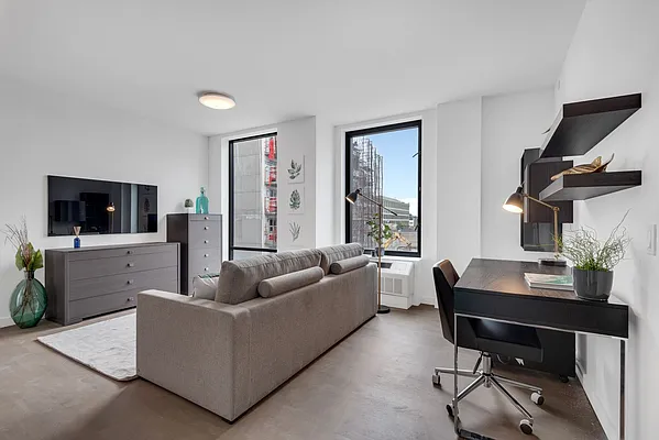 Rented by Modern Spaces | media 14