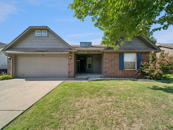3611 E Berkeley St, Broken Arrow, OK 74014