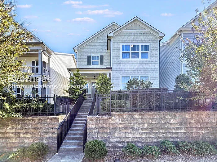 1763 Stone Hedge Dr NW — Photo 1