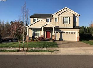 921 SE 48th St, Troutdale, OR 97060