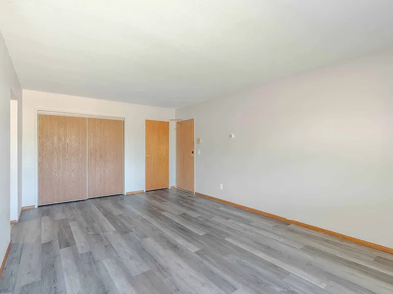 Portland Terrace Apartments, Richfield, MN