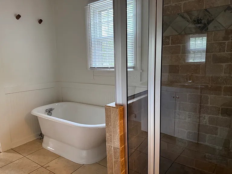 Upstairs bathroom.