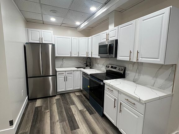 4th image of 1111 14th St NW #604
