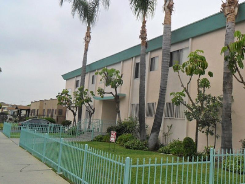 2nd image of 6119 Brynhurst Ave APT 14