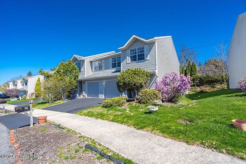 2nd image of 15 Peterson Court