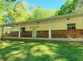 410 Prince St, Oliver Springs, TN 37840