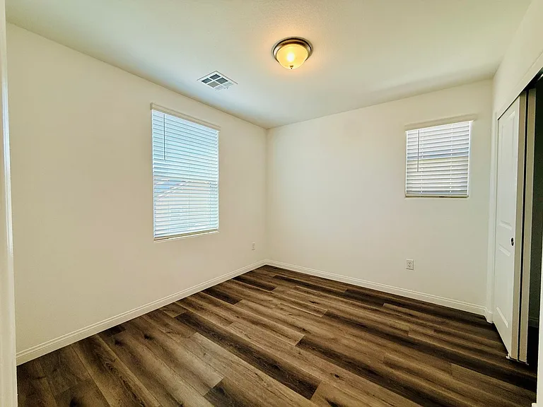 398 Moonlight Opera Ct — Photo 20