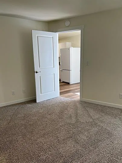 112 Blair Dr — Photo 13
