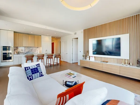 240 Devonshire St #3912, Boston, MA 02110