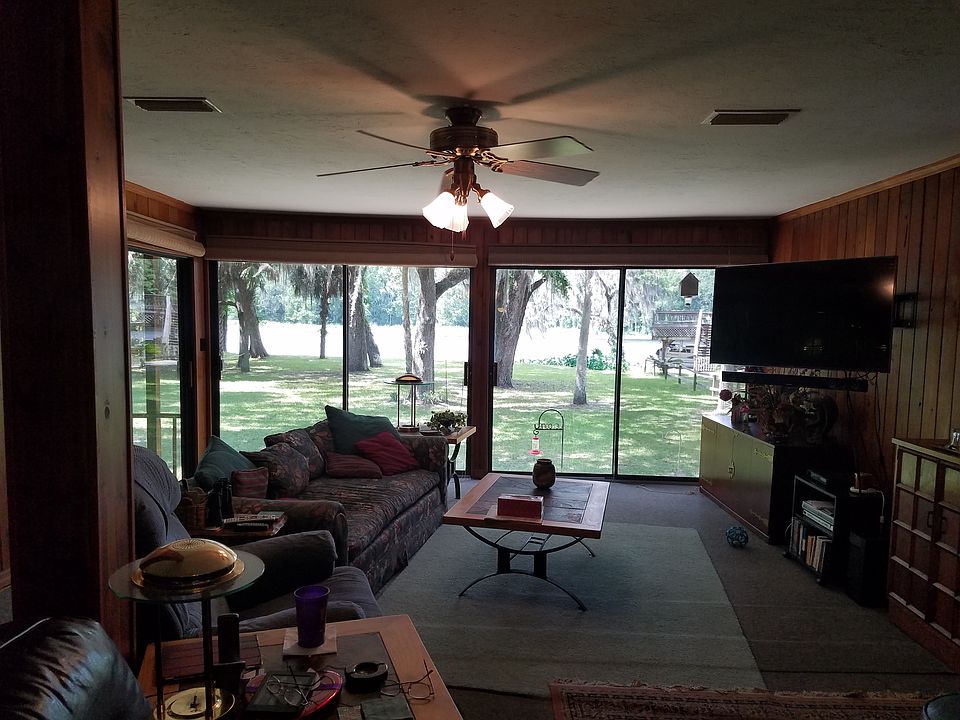 2nd image of 15265 NW 46th Ln