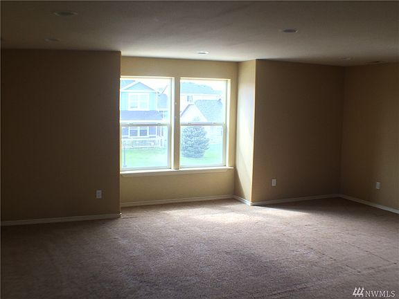 4th image of 517 N Mississippi Dr