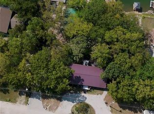 269 W Sugar Lake Dr, Mound City, KS 66056