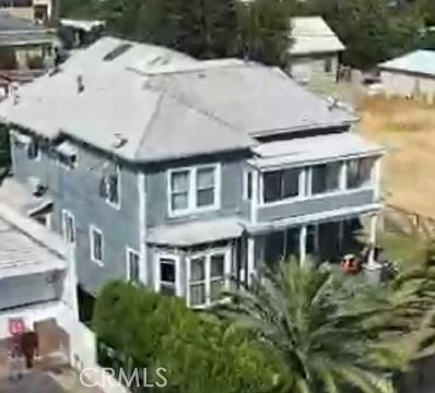 1st image of 129 W E St #G