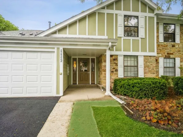1112 Scanlon Dr APT A1, Wheeling, IL 60090