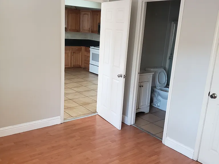 361 Willow St #4 — Photo 6