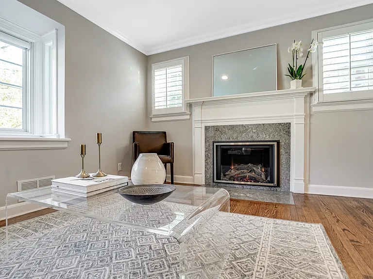 256 Woodland Ave — Photo 8