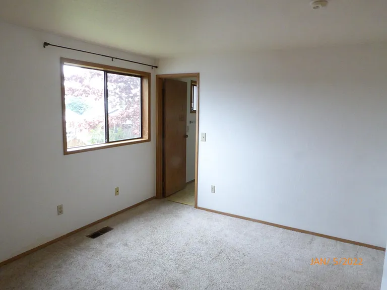 9032 8th Ave NW — Photo 16