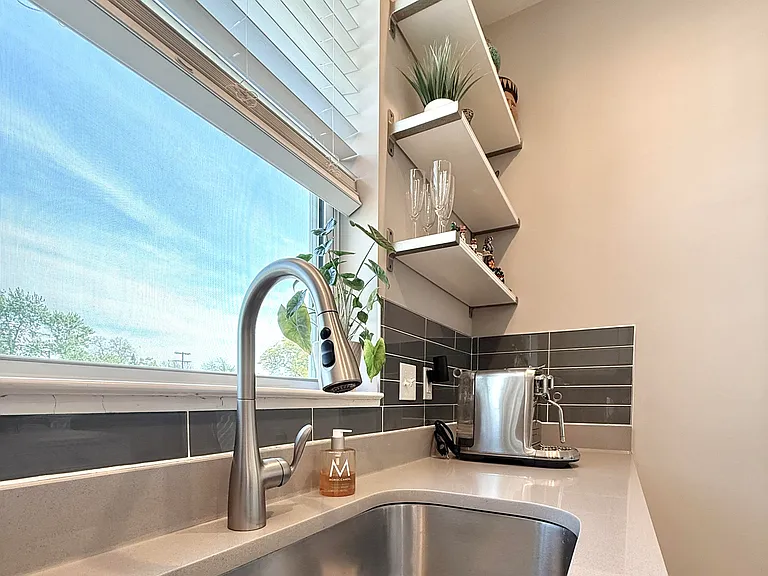 322 Jeff Keeton Dr — Photo 8