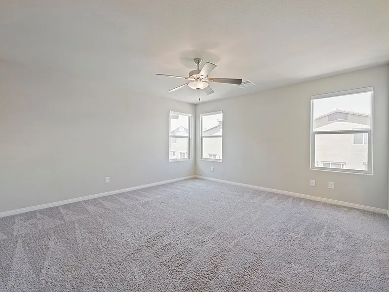3752 Berenices Ave — Photo 10