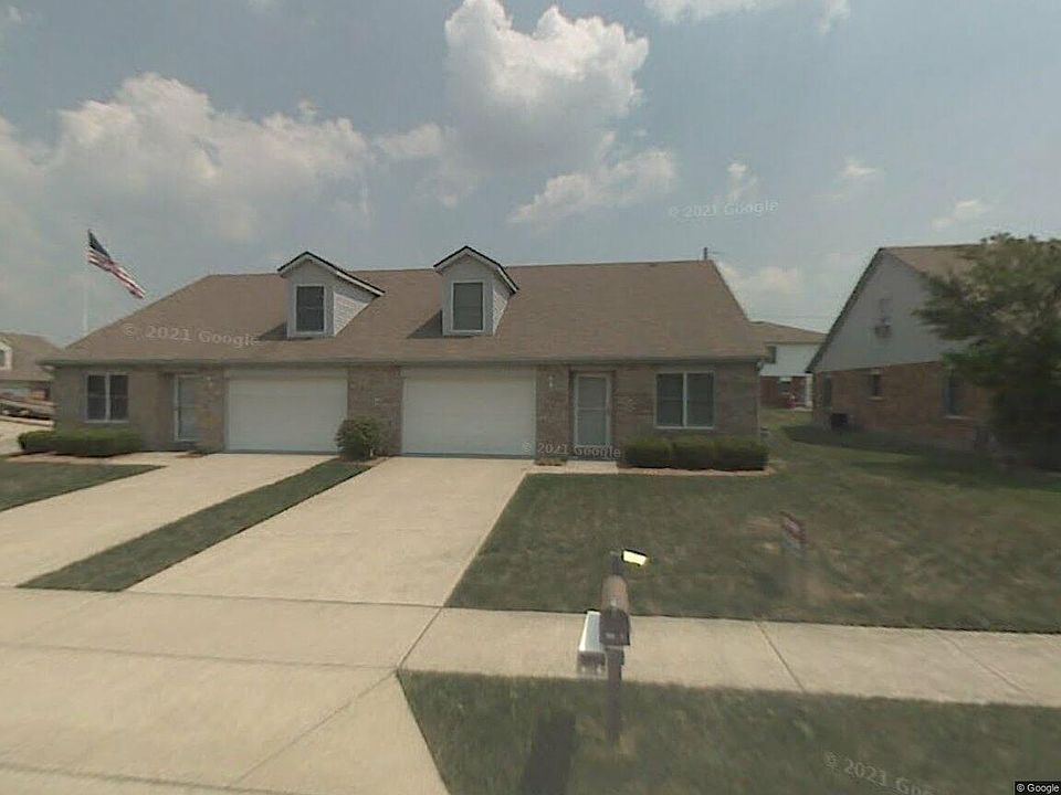 1st image of 273 Woodlawn Dr APT B