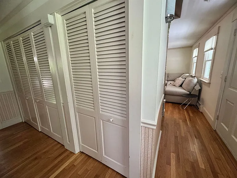 44 Stowell Rd — Photo 12