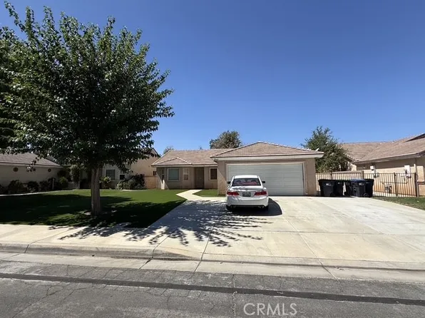 43663 6th St E, Lancaster, CA 93535