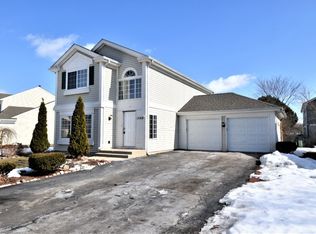 1549 Golden Oaks Pkwy, Aurora, IL 60506