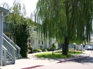 833 Russell Ave APT 7, Santa Rosa, CA 95403