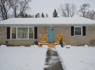 103 Clark St, Walkerton, IN 46574