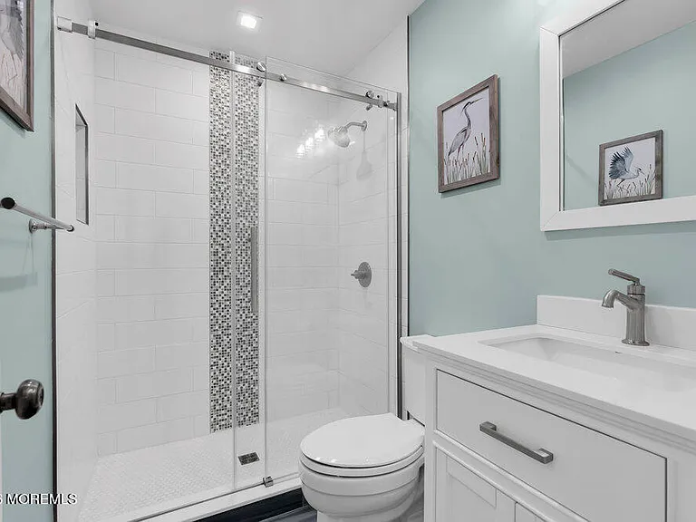 55 Sunset Ave — Photo 16