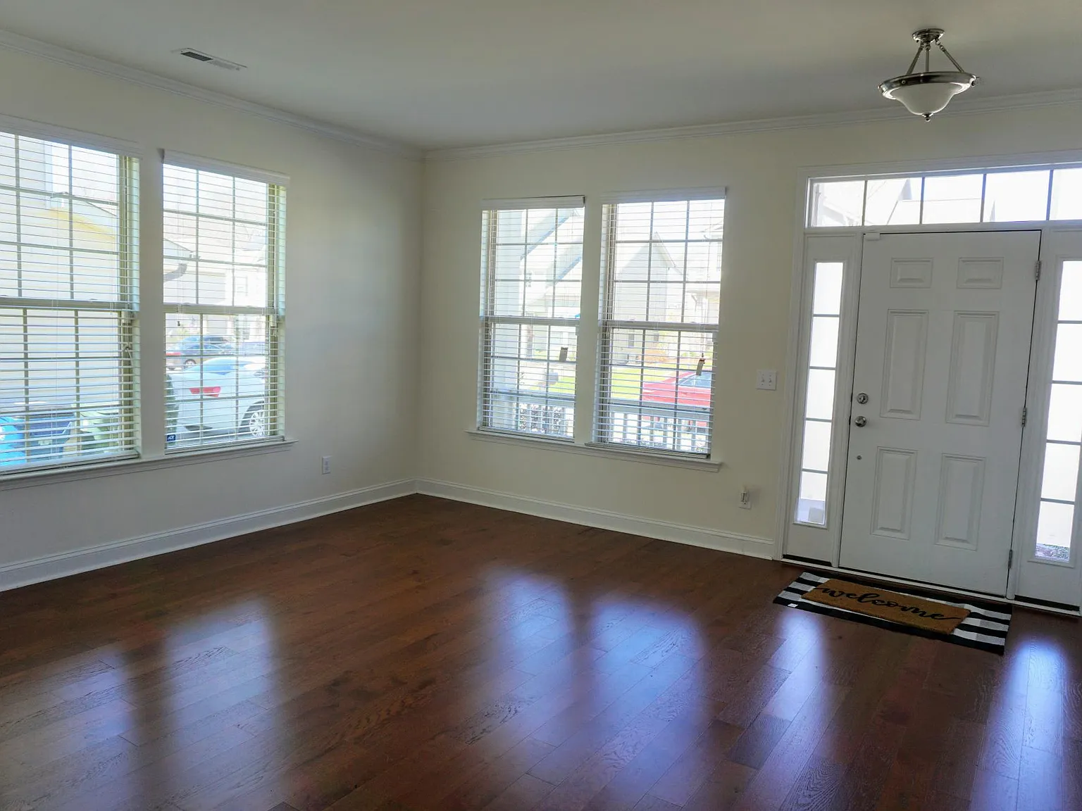 3216 Revelation St — Photo 3