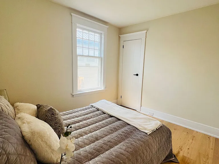346 Wharncliffe Rd S — Photo 14
