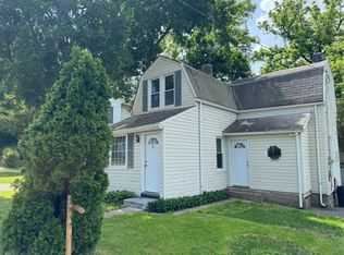 6 Livingston Ave, Roseland, NJ