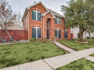 7417 Armstrong Ln, Rowlett, TX 75089
